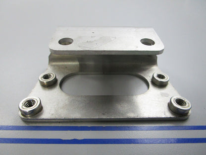 NEW OEM 3863309 Volvo Penta Bracket 0810