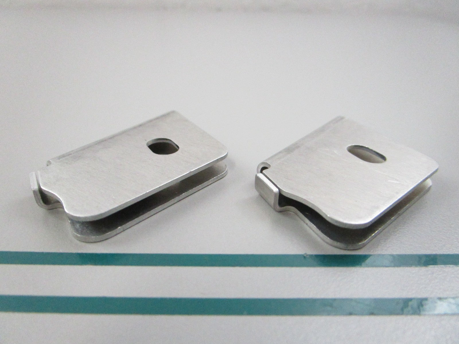 NEW OEM (LOT OF 2) 5263029 Polaris Nosepan Bracket 0810
