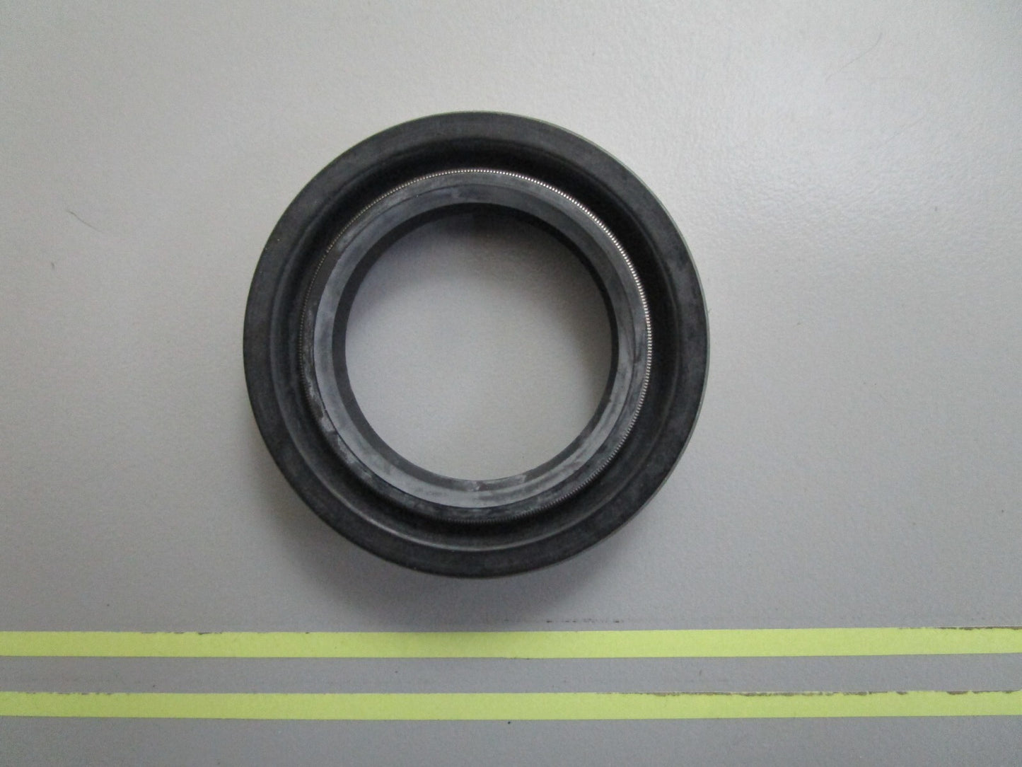 *NEW OEM* 0820 Mercury Quicksilver Seal 26-F506118-1