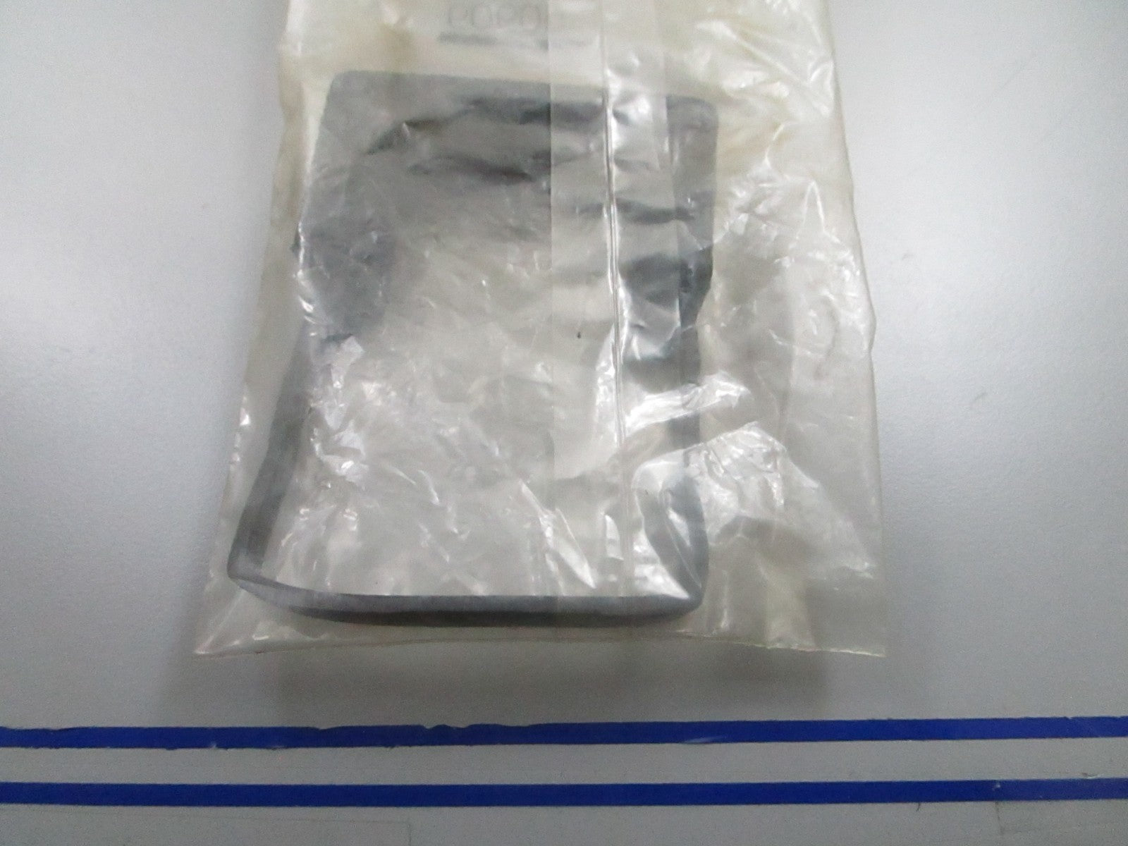 *NEW OEM* 0810 Mercury Quicksilver Exhaust Tube Seal 60909