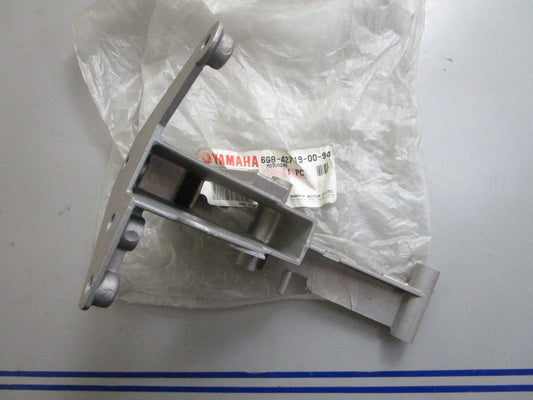 *NEW OEM* 0820 Yamaha Front Lower Panel 6G8-42719-00-94