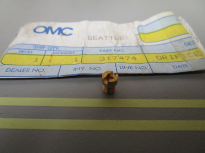 *NEW OEM* 0810 OMC Johnson Evinrude .27 Orifice Plug 317474 0317474