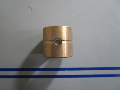 *NEW OEM* 0810 OMC Johnson Evinrude Bushing 303998 0303998