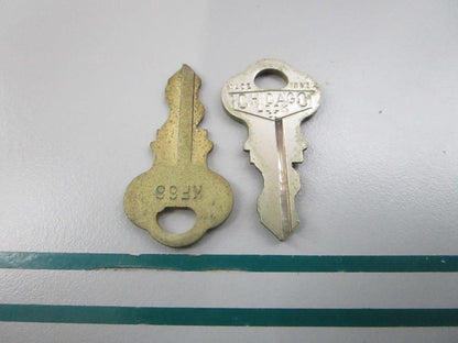 NEW OEM (LOT OF 2) 501581 0501581 OMC Johnson Evinrude KF66 Ignition Key 0810