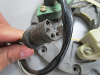 *NEW OEM* 0820 OMC Johnson Evinrude Plate & Sleeve Ay 391225 0391225