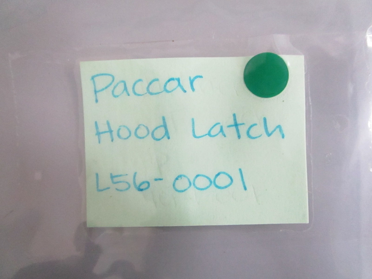 NEW L56-0001 Paccar Hood Latch For: Peterbilt 0820