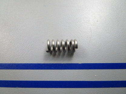 NEW OEM Kawasaki 92145-1319 Spring 0810