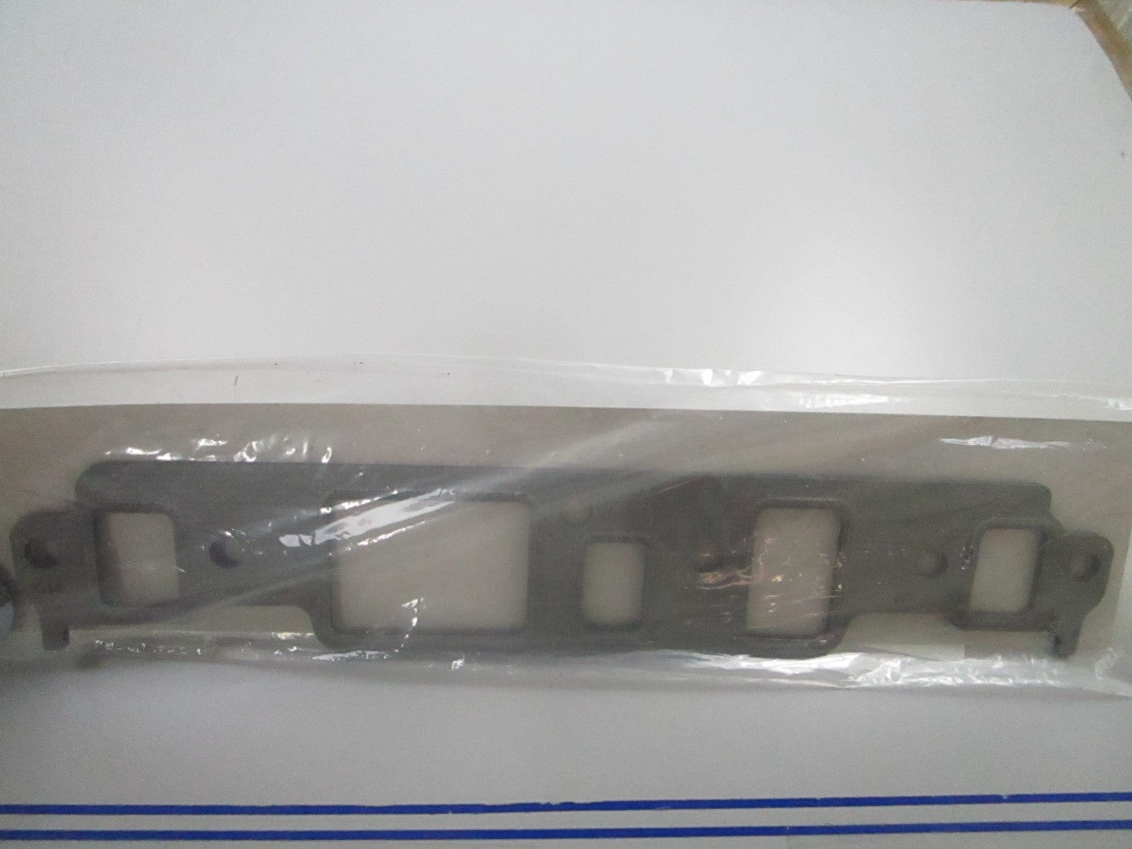 *NEW OEM* 0810 OMC Johnson Evinrude Gasket 912978 0912978