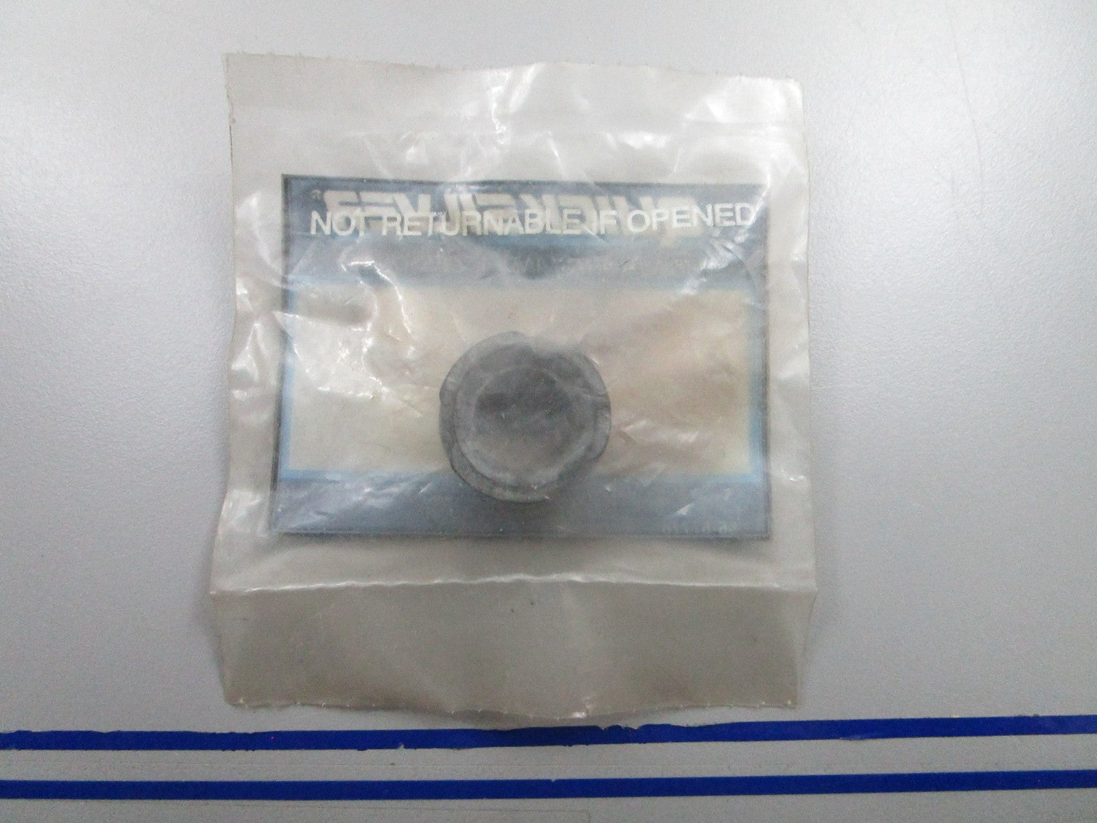 *NEW OEM* 0810 Mercury Quicksilver Seal 85981