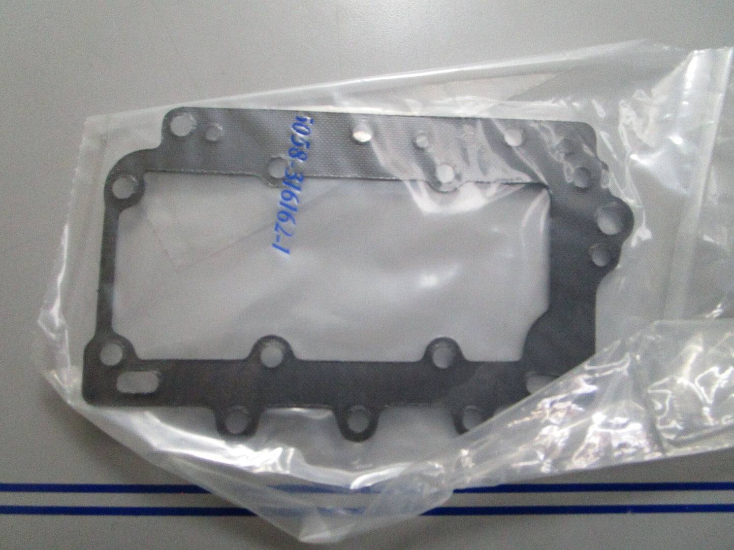 *NEW OEM* 0770 OMC Johnson Evinrude Gasket 316162 0316162