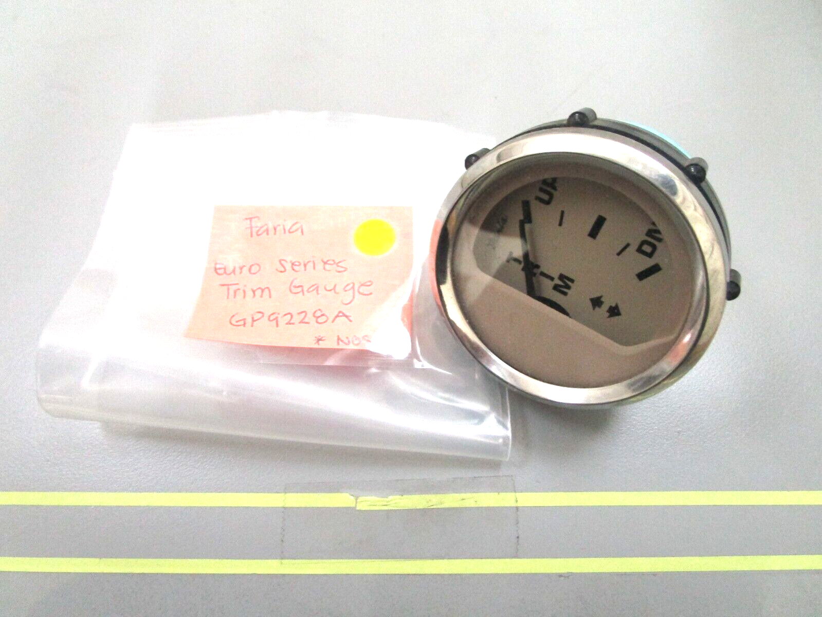 *NEW* 0750 Faria EURO SERIES TRIM GAUGE GP9228A