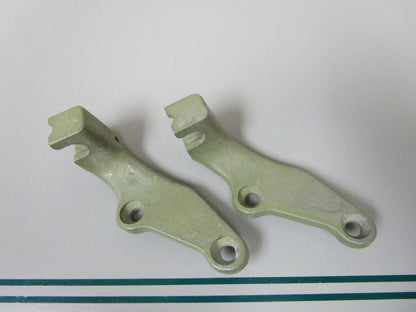 NEW OEM (LOT OF 2) 321637 0321637 OMC Johnson Evinrude Shift Bracket 0810