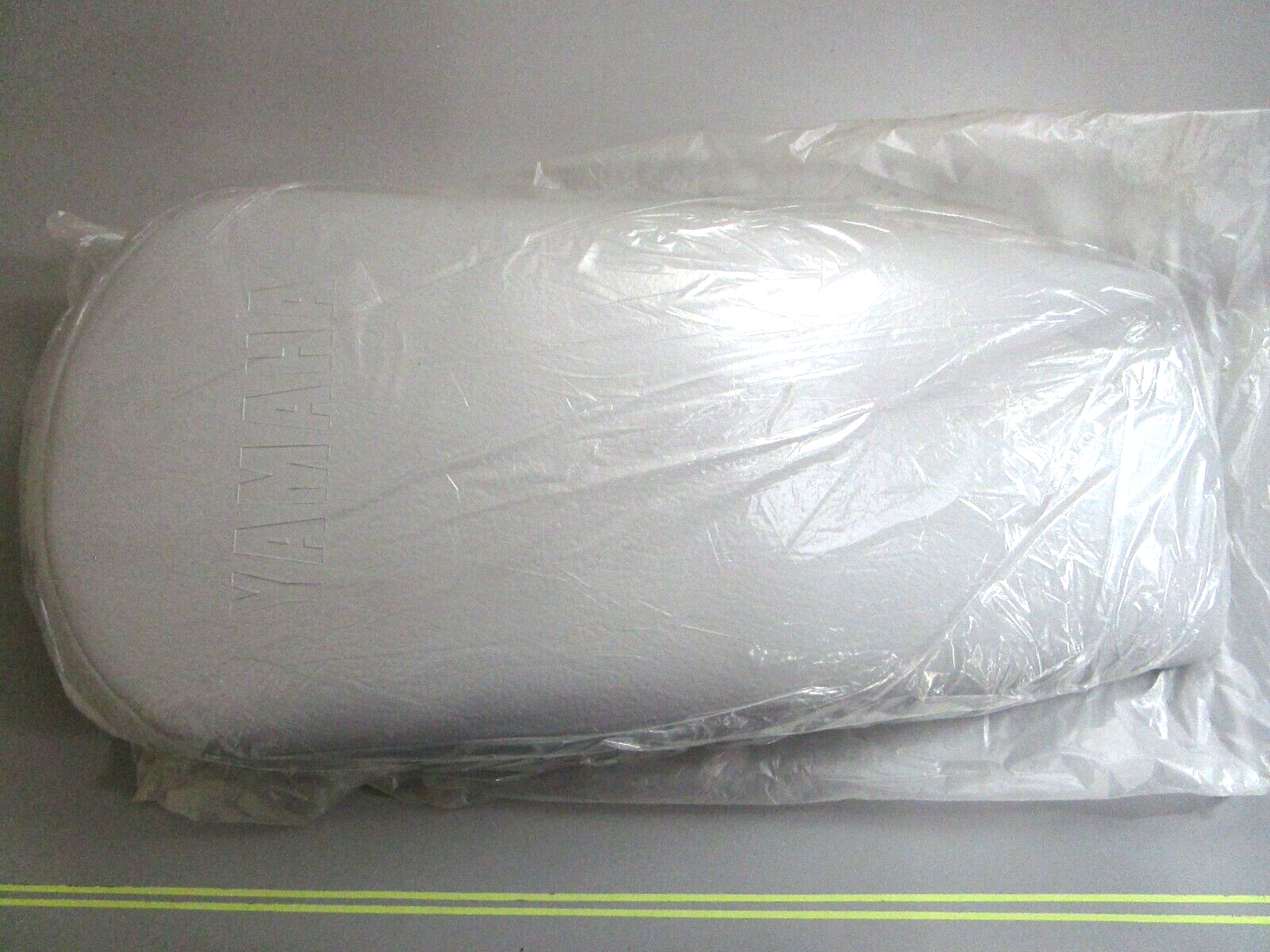 *NEW OEM* 0820 Yamaha Steering Pad EW2-61402-00-00