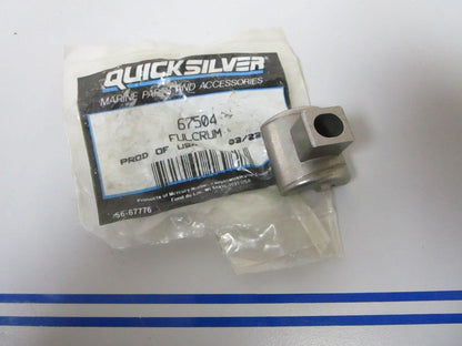 *NEW OEM* 0810 Mercury Quicksilver Fulcrum 67504
