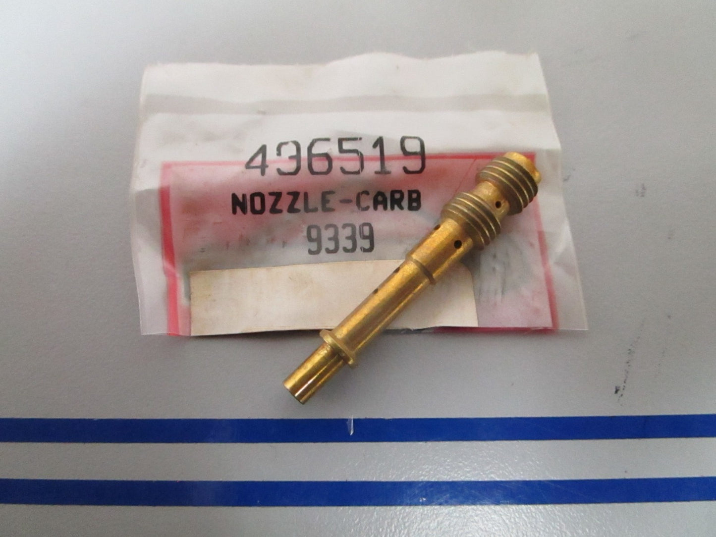 NEW OEM 496519 Briggs & Stratton Carburetor Nozzle 0810