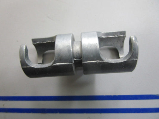 *NEW OEM* 0820 OMC Johnson Evinrude Cable Anchor 126534 0126534