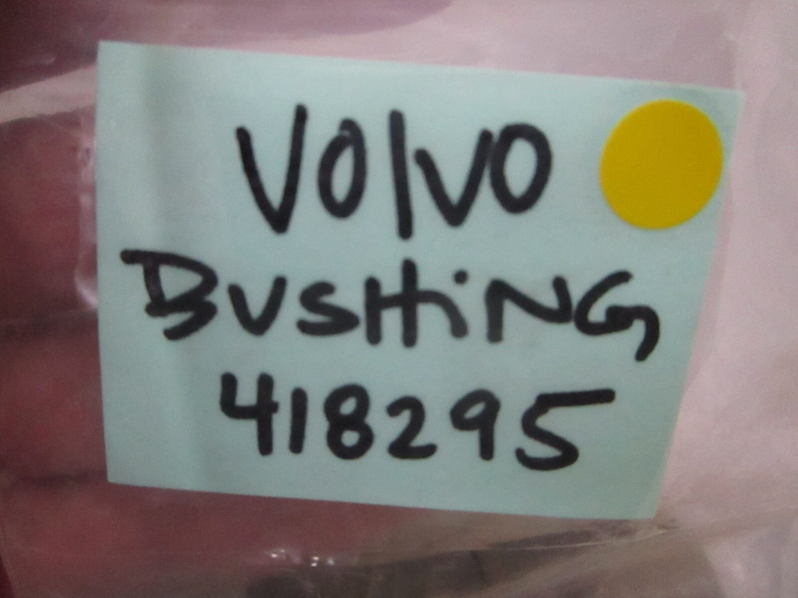 *NEW OEM* 0810 Volvo Penta Bushing 418295