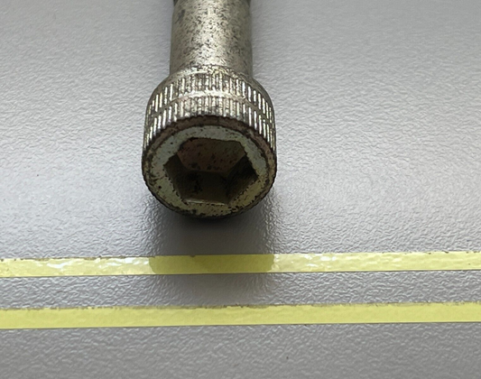 *NEW OEM* 0810 Mercury Quicksilver Screw 10-49354