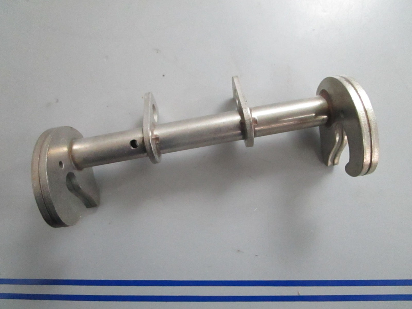 *NEW OEM* 0820 Mercury Quicksilver Reverse Hook 43410
