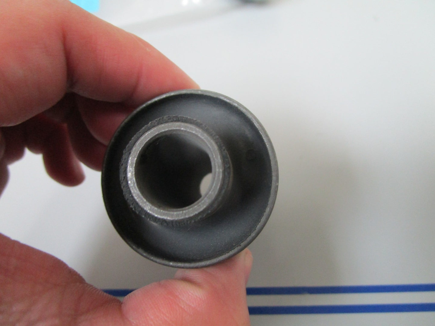 *NEW OEM* 0720 Volvo Penta Trailing Arm Bushing 1229714