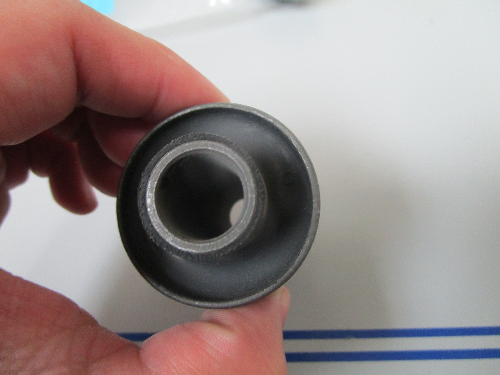 *NEW OEM* 0720 Volvo Penta Trailing Arm Bushing 1229714