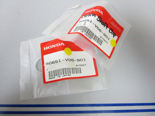 *NEW OEM* (LOT OF 2) 0770 Honda Clutch Shaft Clip 90651-VD6-901