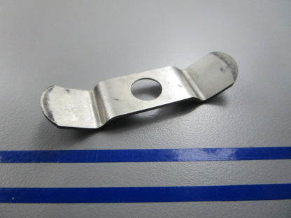 NEW OEM 332334 0332334 OMC Johnson Evinrude Plate 0810