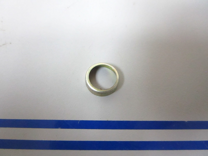 *NEW OEM* 0810 OMC Johnson Evinrude Spring Cover 115528 0115528