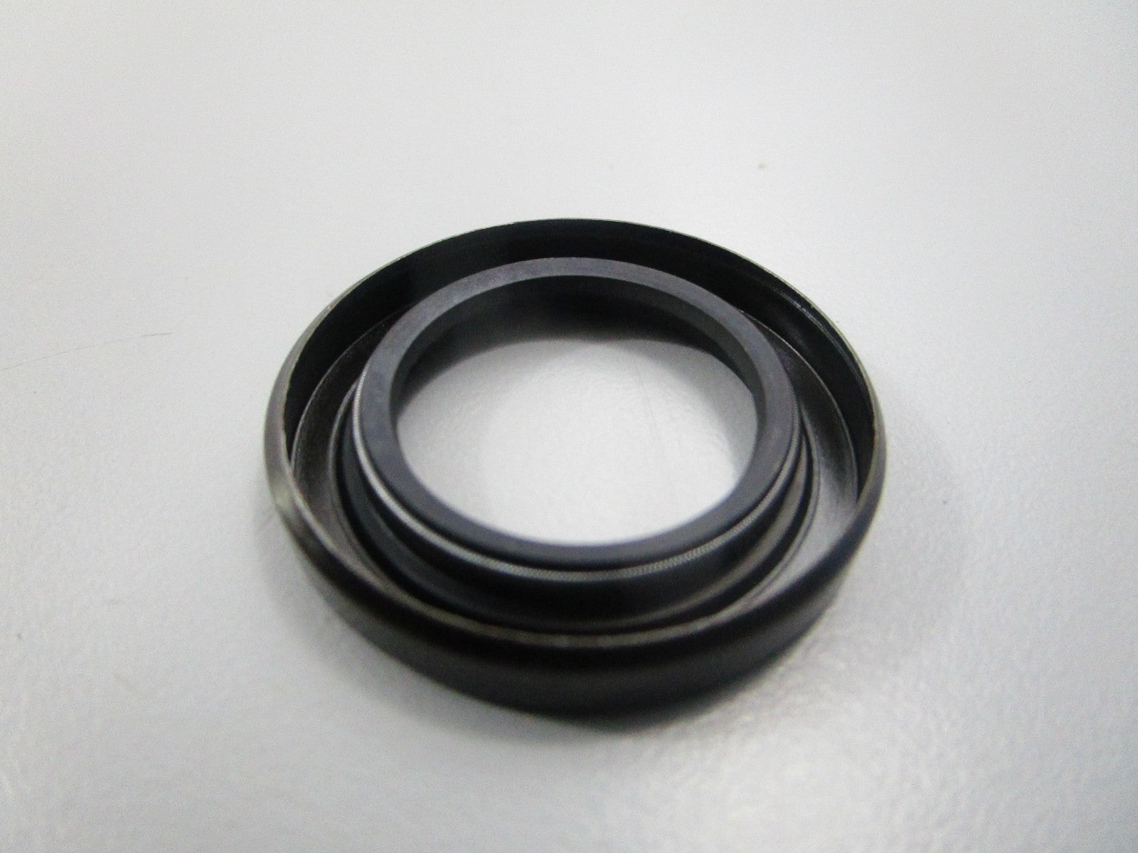 NEW OEM 32600 Tecumseh Oil Seal 0810