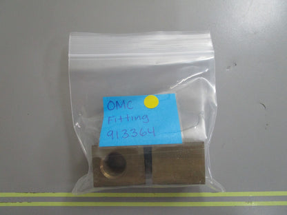 *NEW OEM* (LOT OF 2) 0810 OMC Johnson Evinrude Fitting 913364 0913364