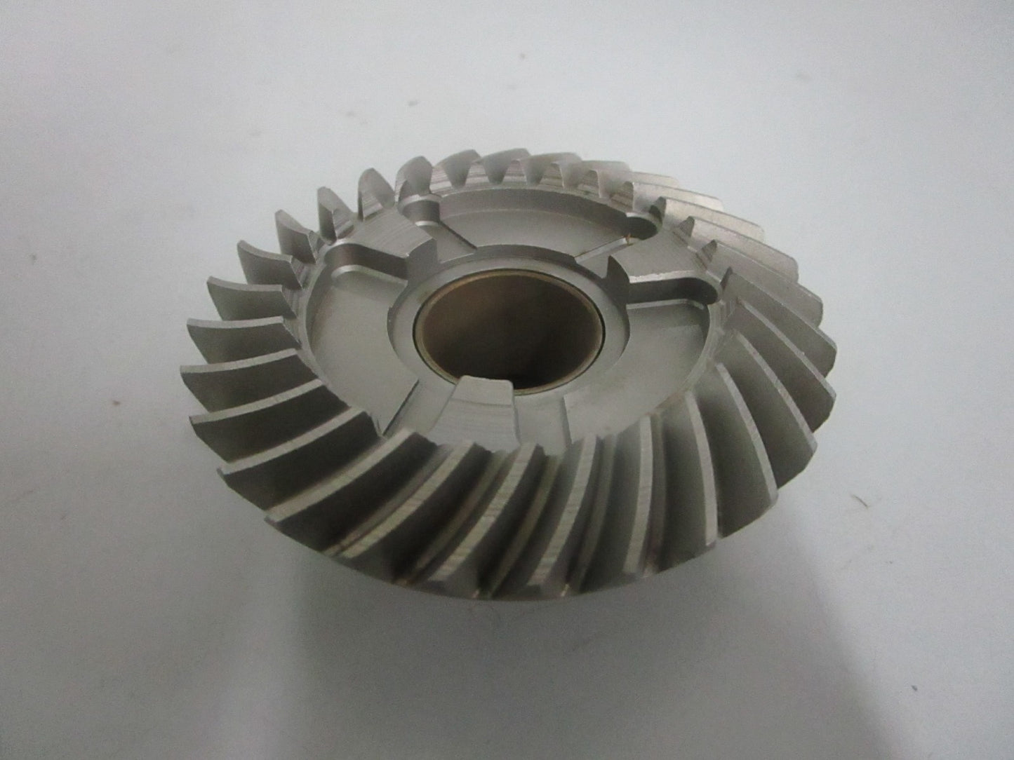 NEW OEM 387143 0387143 OMC Johnson Evinrude 29T Forward Gear 0820