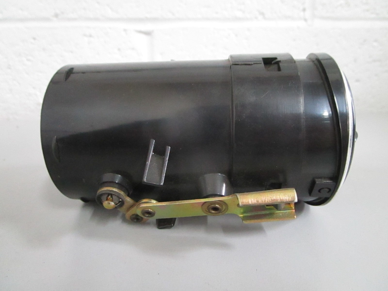 NEW OEM 1158300354 Mercedes-Benz Left Side Nozzle 0820
