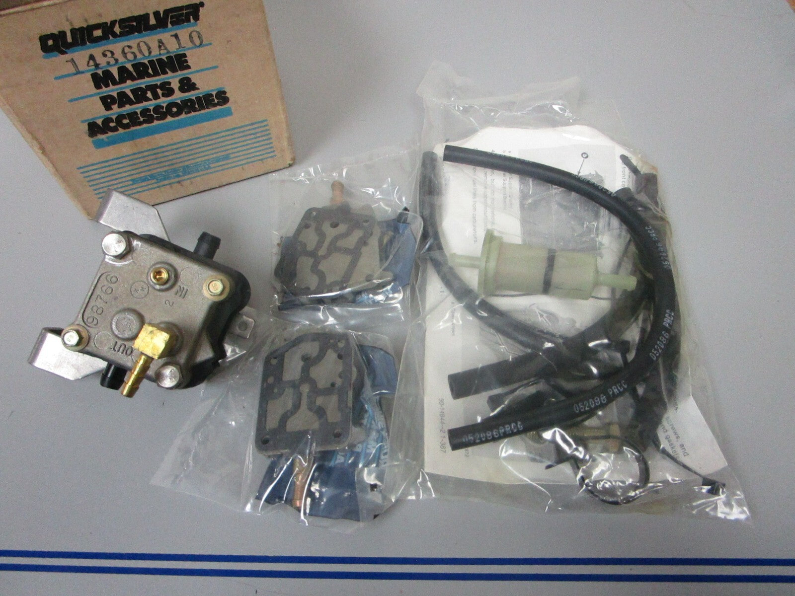 *NEW OEM* 0720 Mercury Quicksilver Fuel Pump Kit 14360A10