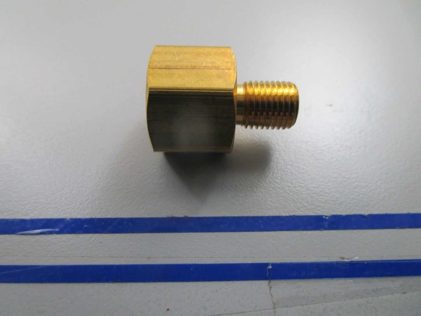 *NEW OEM* 0810 Mercury Quicksilver Fitting 22-805027