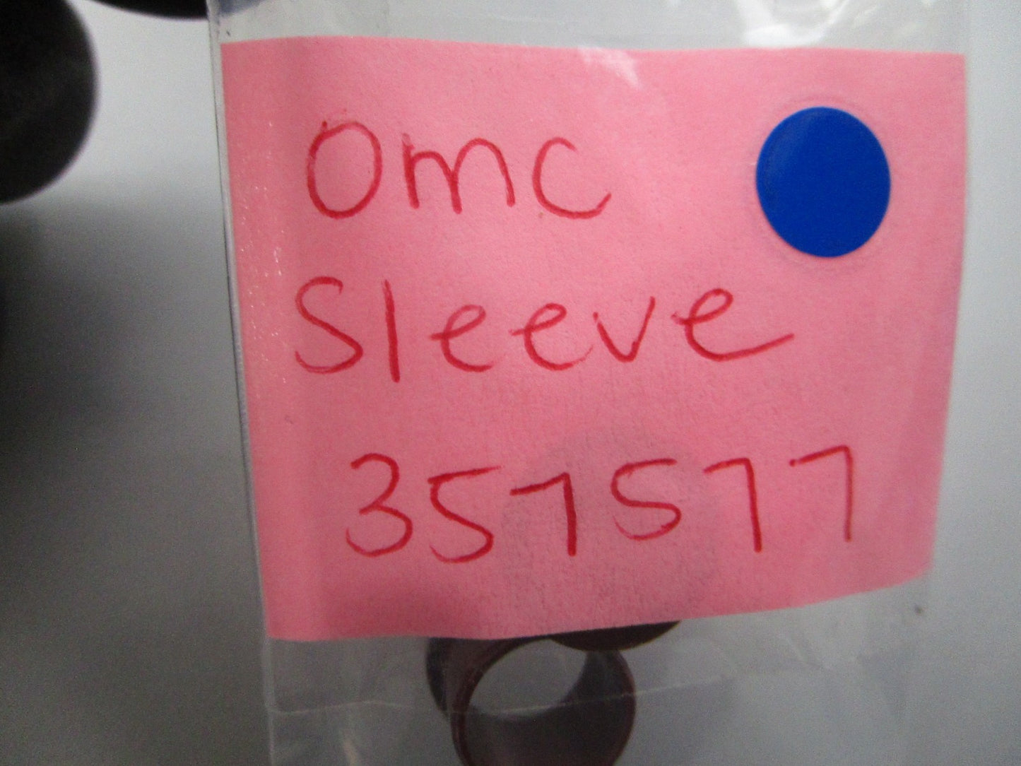 *NEW OEM* (LOT OF 2) 0810 OMC Johnson Evinrude Sleeve 357577 0357577
