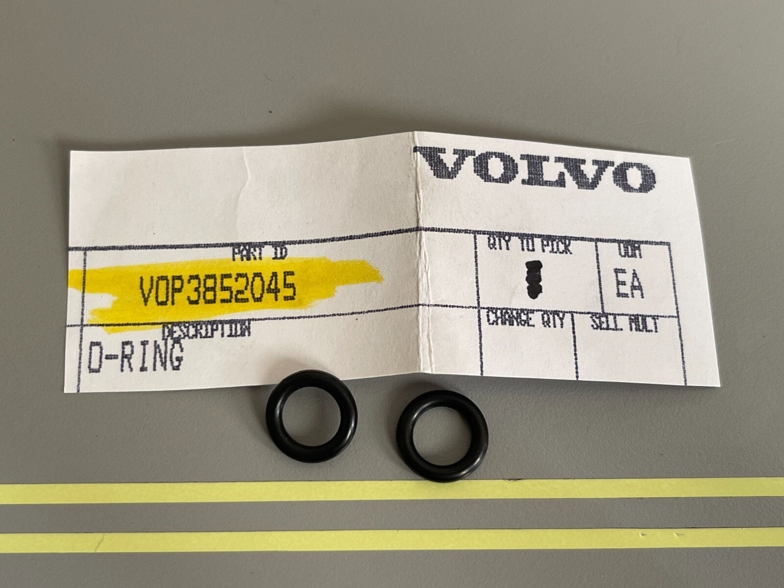 *NEW OEM* (LOT OF 2) 0810 Volvo Penta O-Ring 3852045