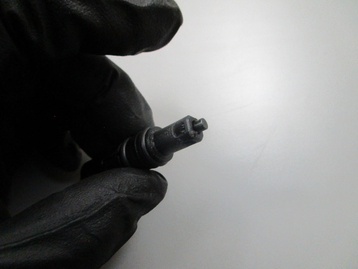 *NEW OEM* 0810 Mercury Quicksilver Valve Assembly 18920A1