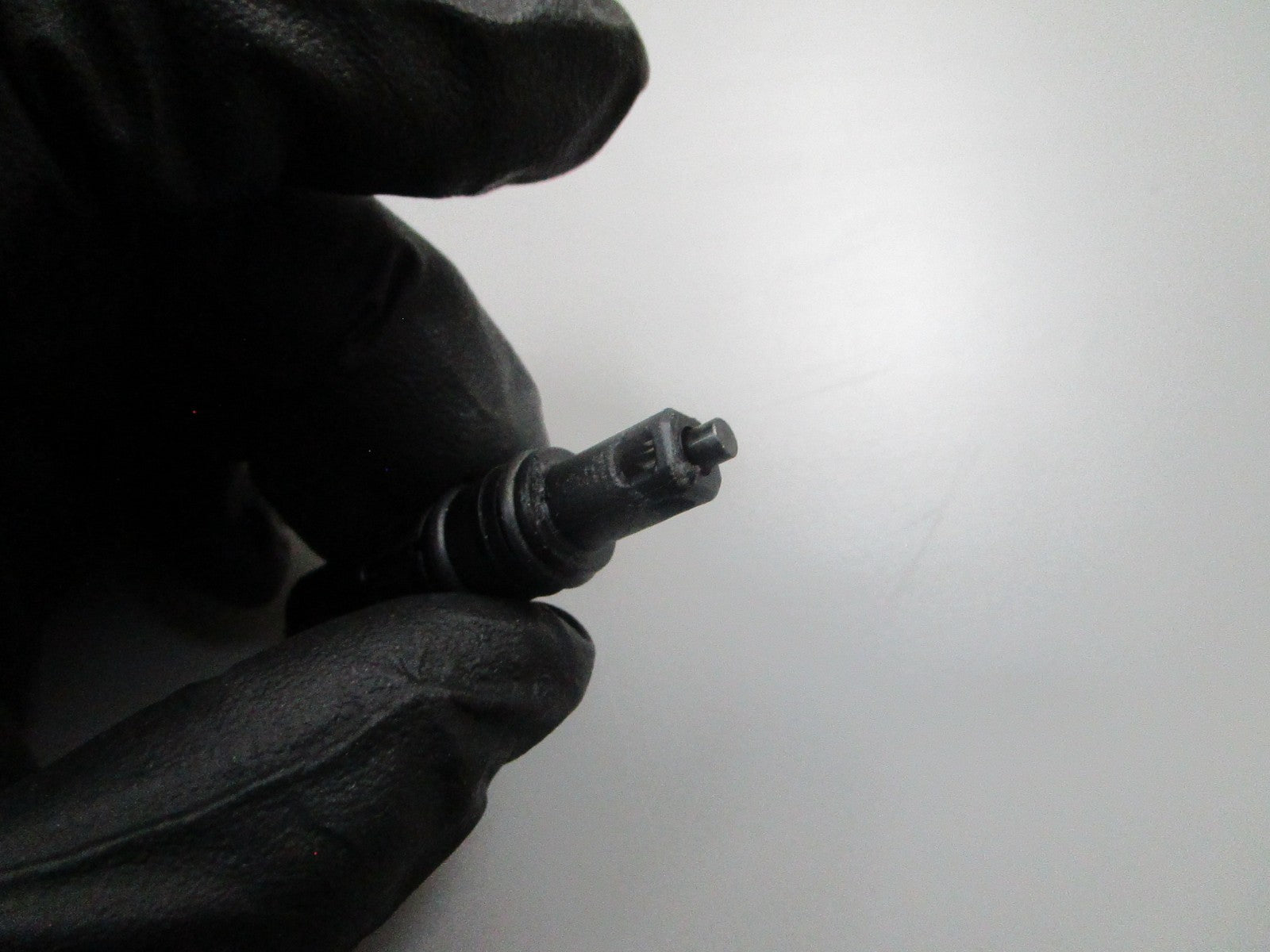 *NEW OEM* 0810 Mercury Quicksilver Valve Assembly 18920A1