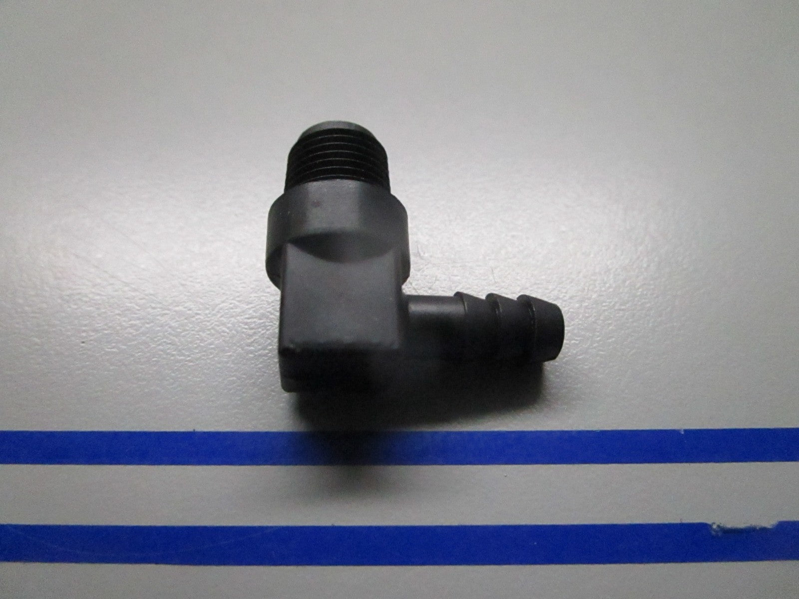 *NEW OEM* 0810 OMC Johnson Evinrude Elbow 321886 0321886