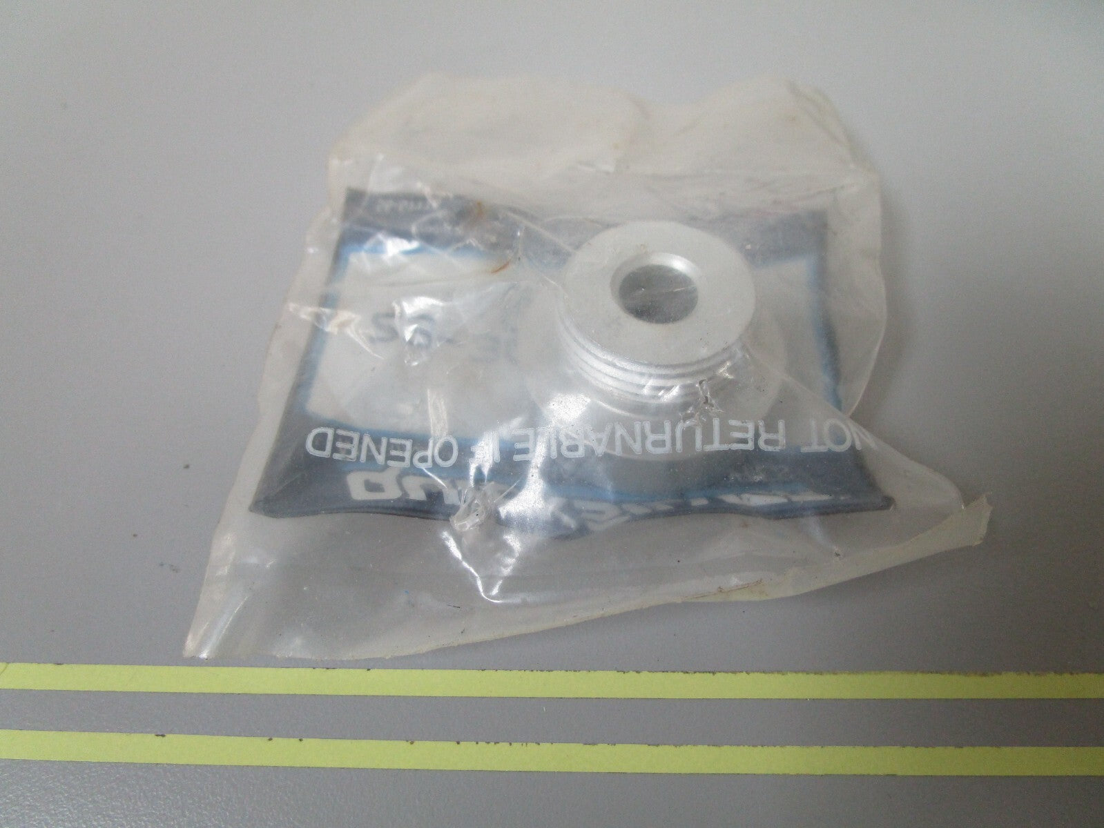 *NEW OEM* 0810 Mercury Bushing Assembly 23-30617A2