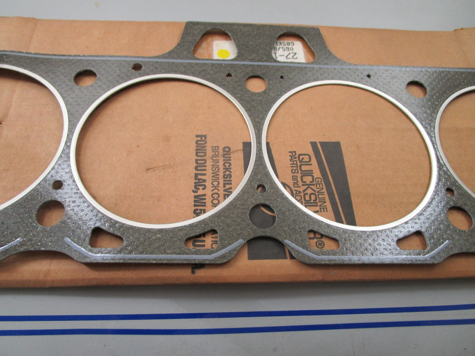 *NEW OEM* 0820 Mercury Quicksilver Gasket 27-13709T