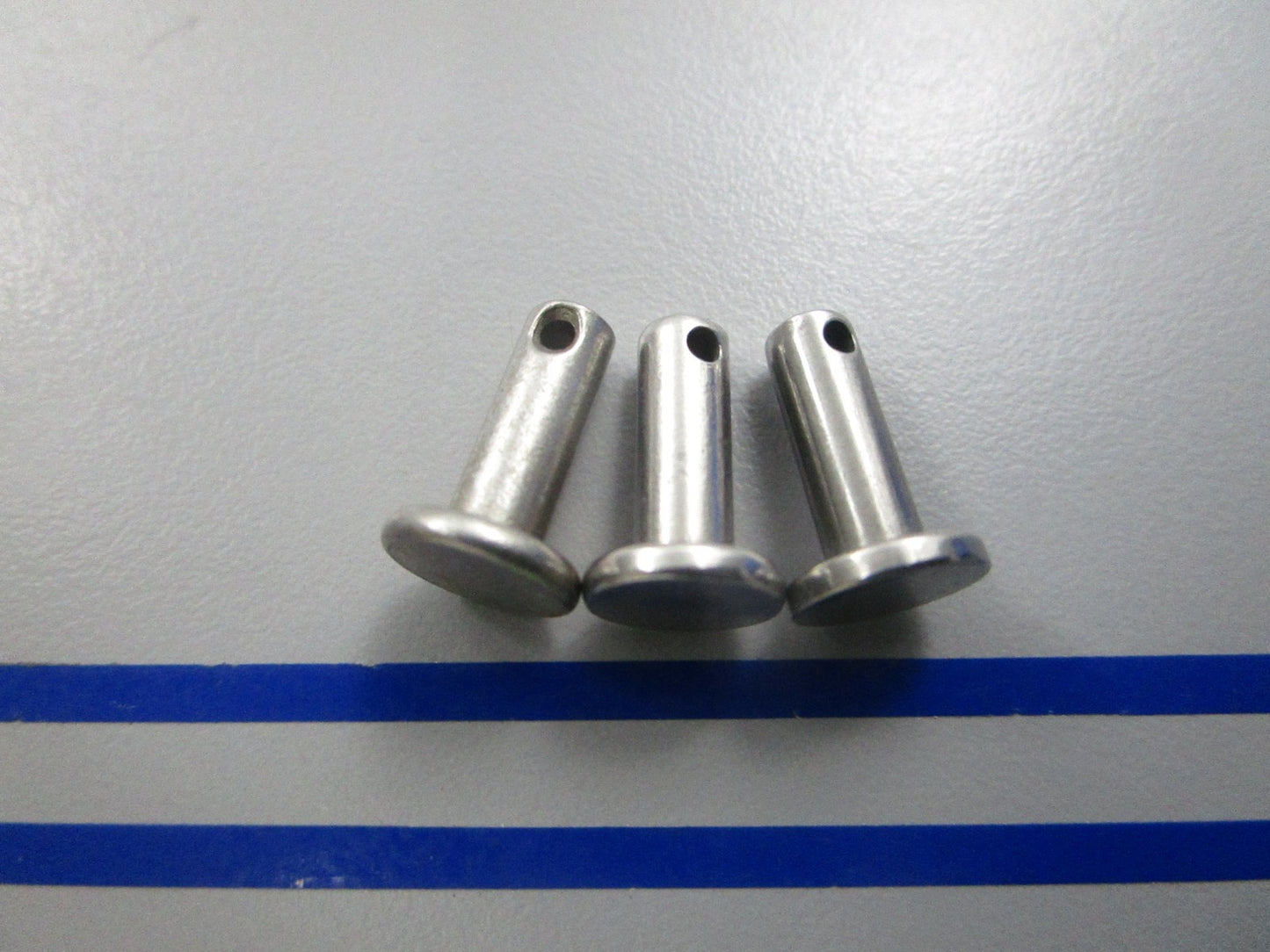 NEW OEM (LOT OF 3) 302504 0302504 OMC Johnson Evinrude Pin 0810