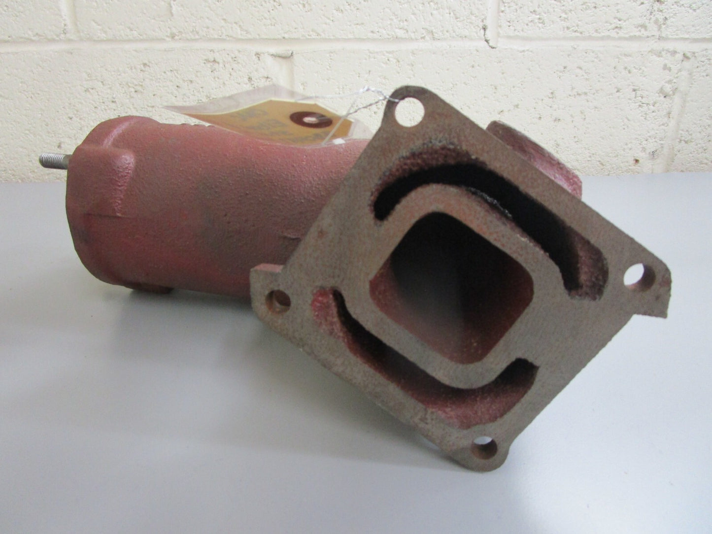 *NEW OEM* 0820 OMC Johnson Evinrude Elbow & Stud Ay 380447 0380447 311601