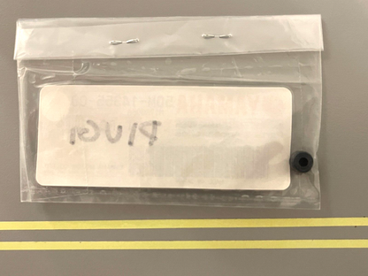 *NEW OEM* 0750 Yamaha PLUG 50M-14355-00