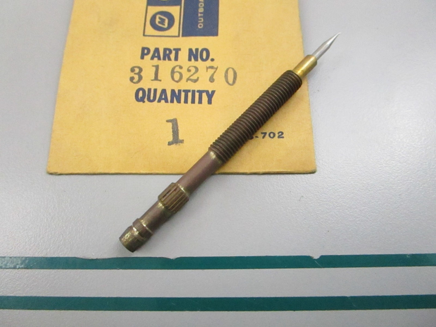 NEW OEM 316270 0316270 OMC Johnson Evinrude Needle Valve 0810