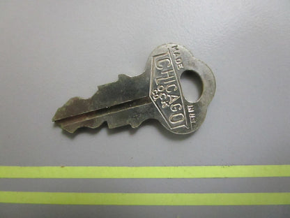 *NEW OEM* 0810 OMC Johnson Evinrude Ignition Key KF51 501566 0501566