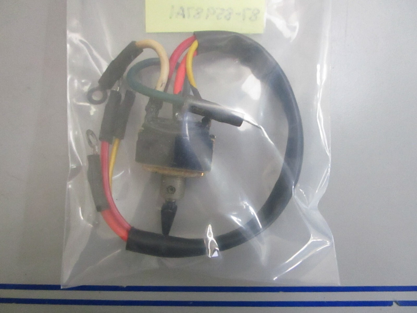 *NEW OEM* 0810 Mercury Quicksilver Switch Assembly 87-85987A1