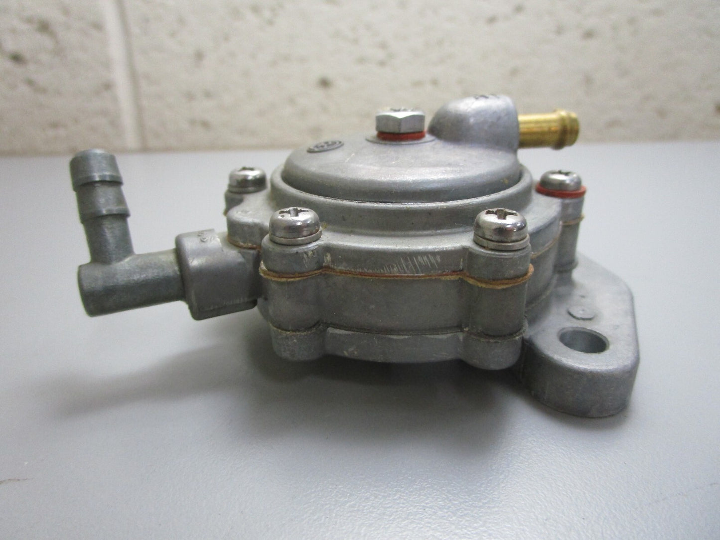 *NEW OEM* 0820 Mercury Quicksilver Fuel Pump 81189M