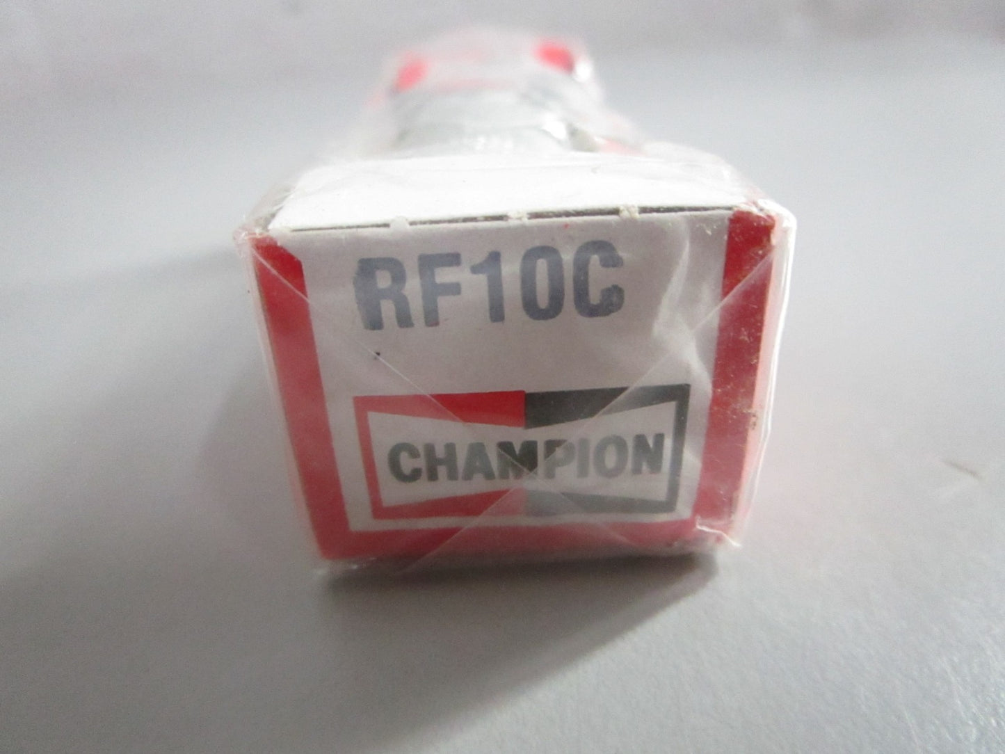 NEW OEM (LOT OF 8) RF10C Champion Spark Plug 0820