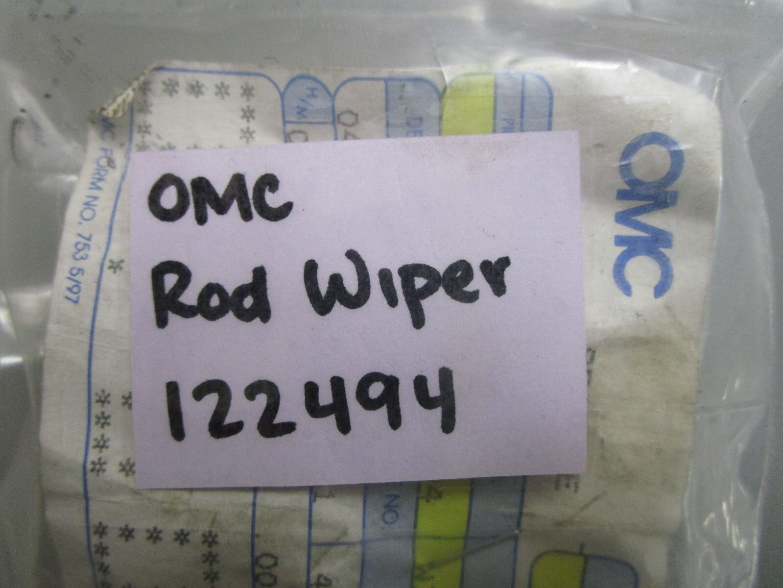 *NEW OEM* 0770 OMC Johnson Evinrude Rod Wiper 122494 0122494